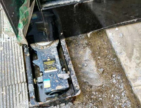 地簧門(mén)維修及保養(yǎng)